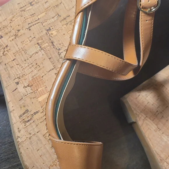Tommy Hilfiger Brown Wedge Sandals With Cork Platform - Picture 11 of 14